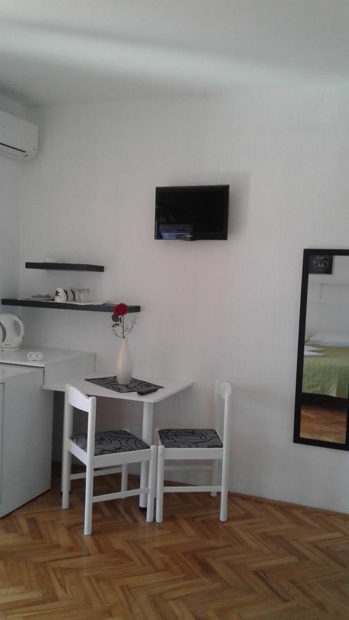 Plaza 1 Otel Sveti Juraj Dış mekan fotoğraf
