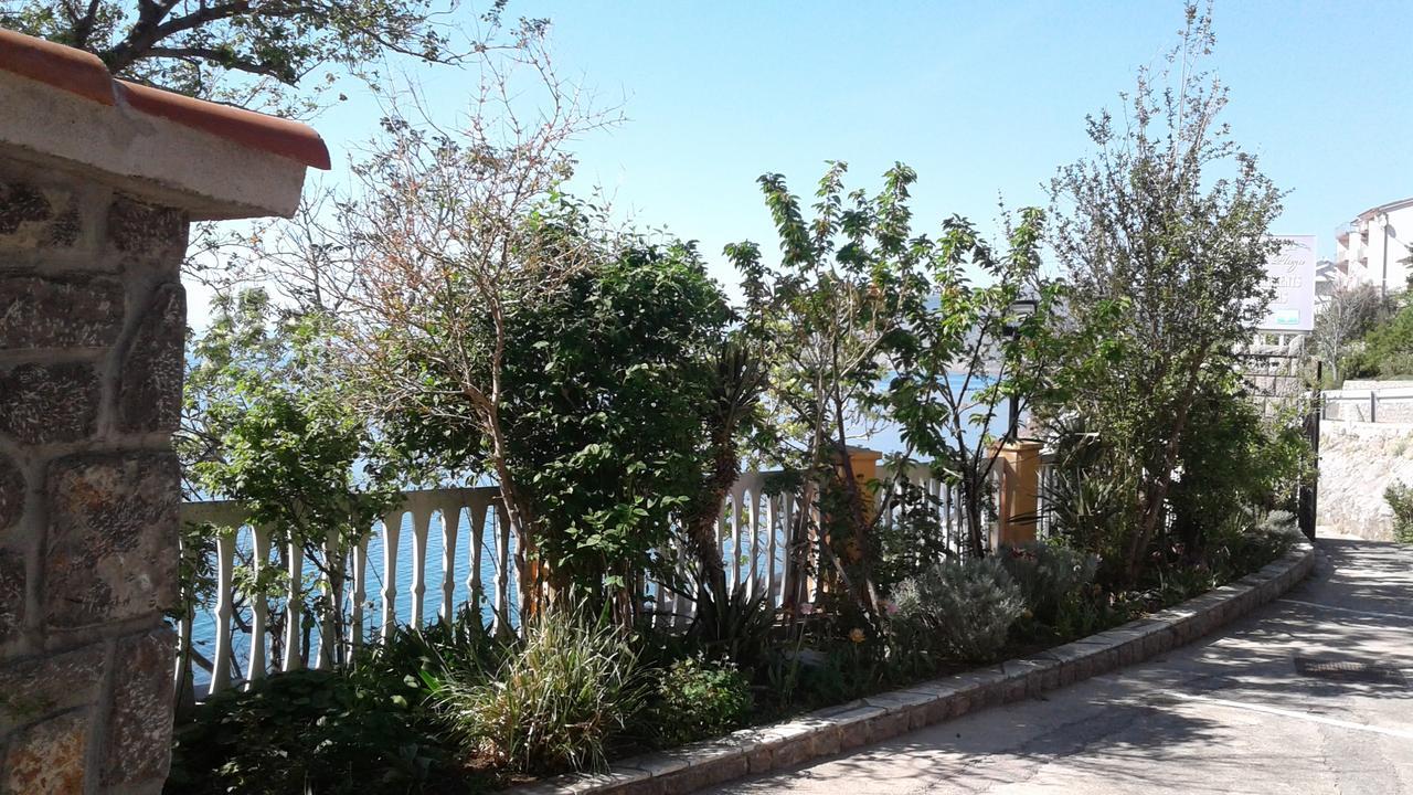 Plaza 1 Otel Sveti Juraj Dış mekan fotoğraf